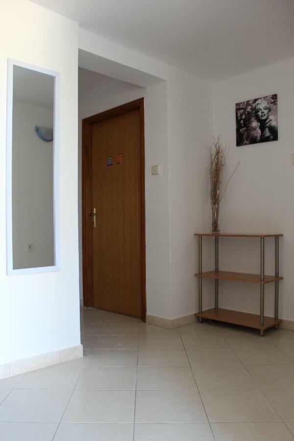Apartman Leni نين المظهر الخارجي الصورة